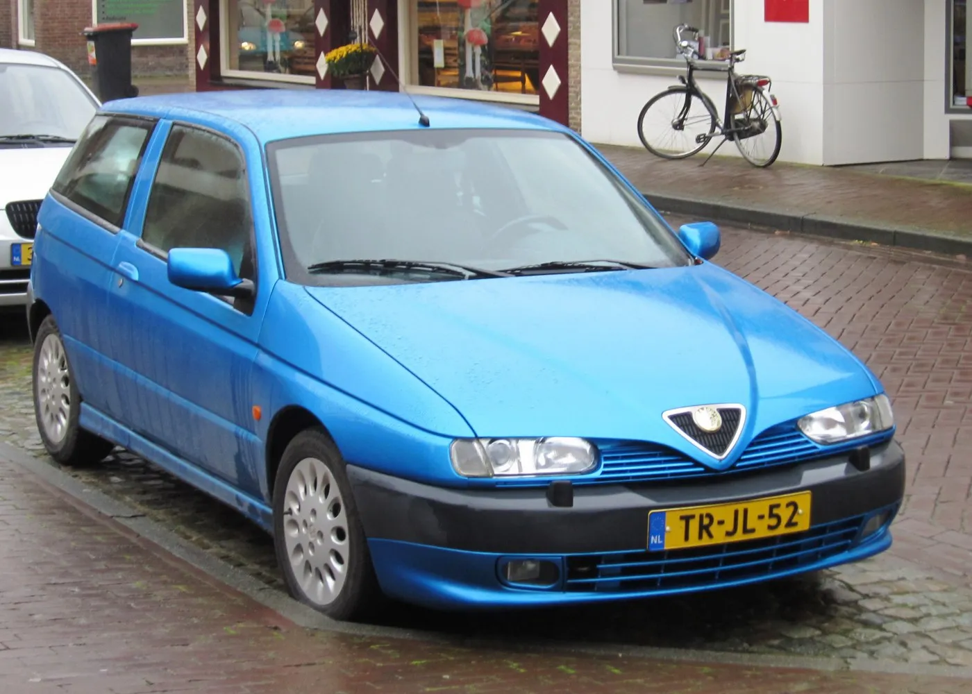 Alfa Romeo 145 930