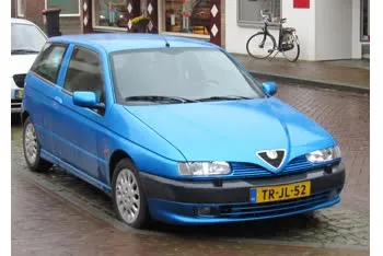 alfa-romeo 145 930-facelift-1999