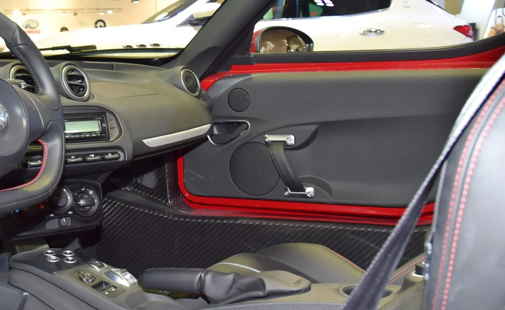 Image for Alfa Romeo 4C Spider