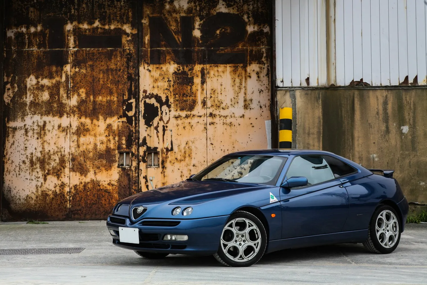 Image for Alfa Romeo GTV 916