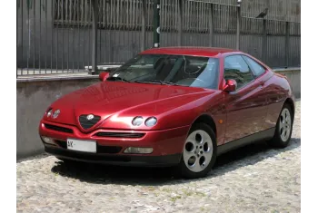 Alfa Romeo GTV 916