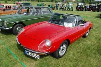 alfa-romeo spider 939