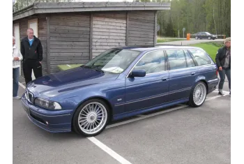 Alpina B10 Touring (E39)