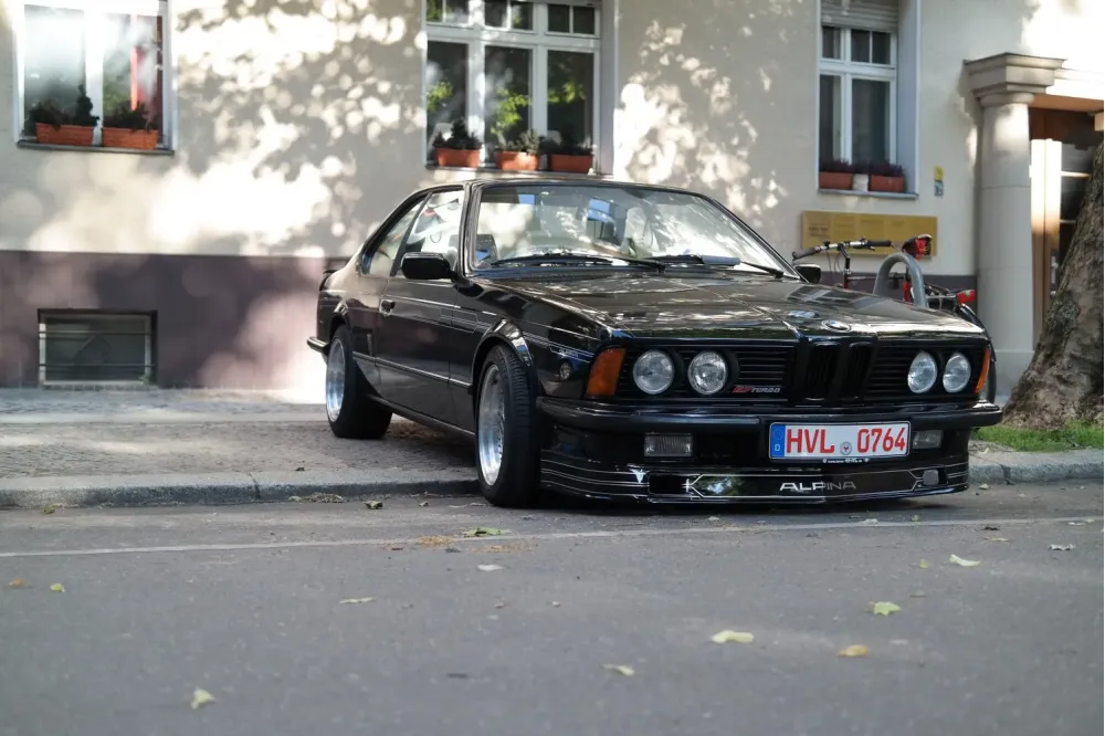 Alpina B7 Coupe (E24)