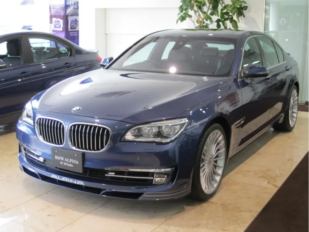 Alpina B7 F01