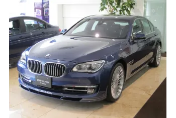 Alpina B7 F01