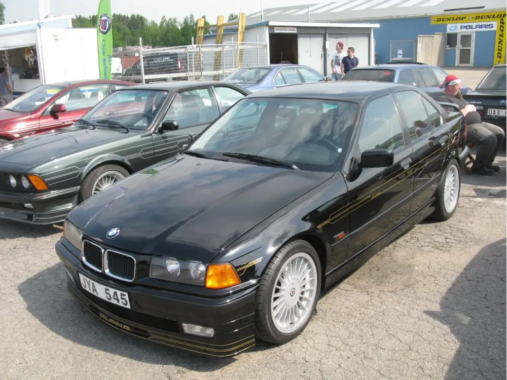Alpina B8 E36