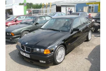 Alpina B8 E36