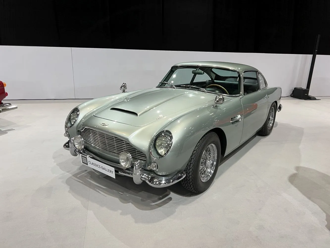 Aston Martin DB4 Series 3