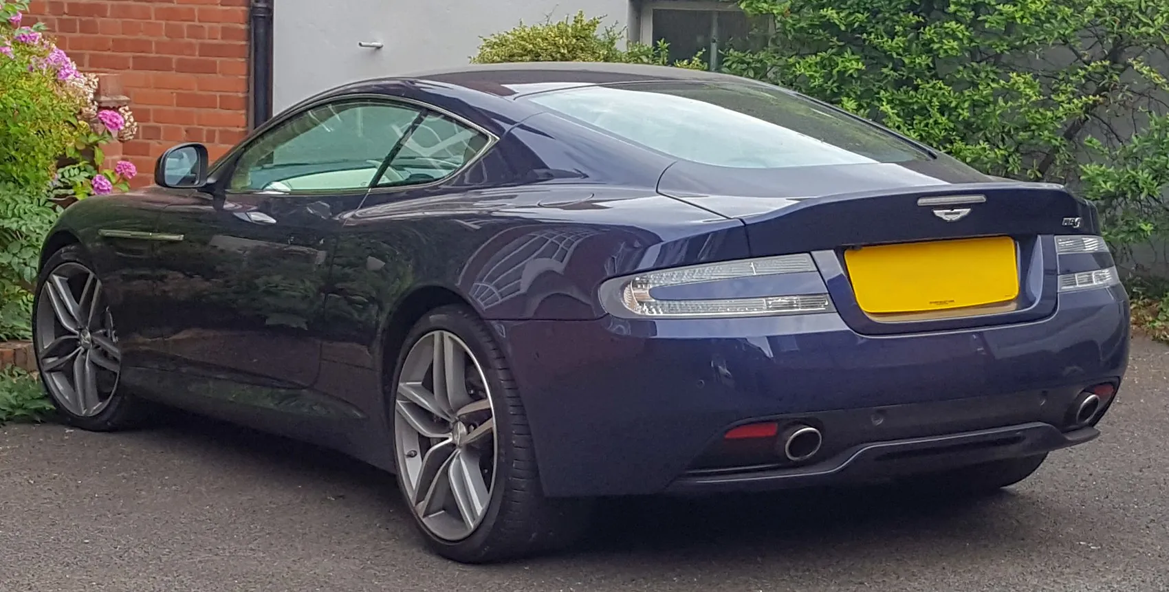 Image for Aston Martin DB9 Coupe (facelift 2012)