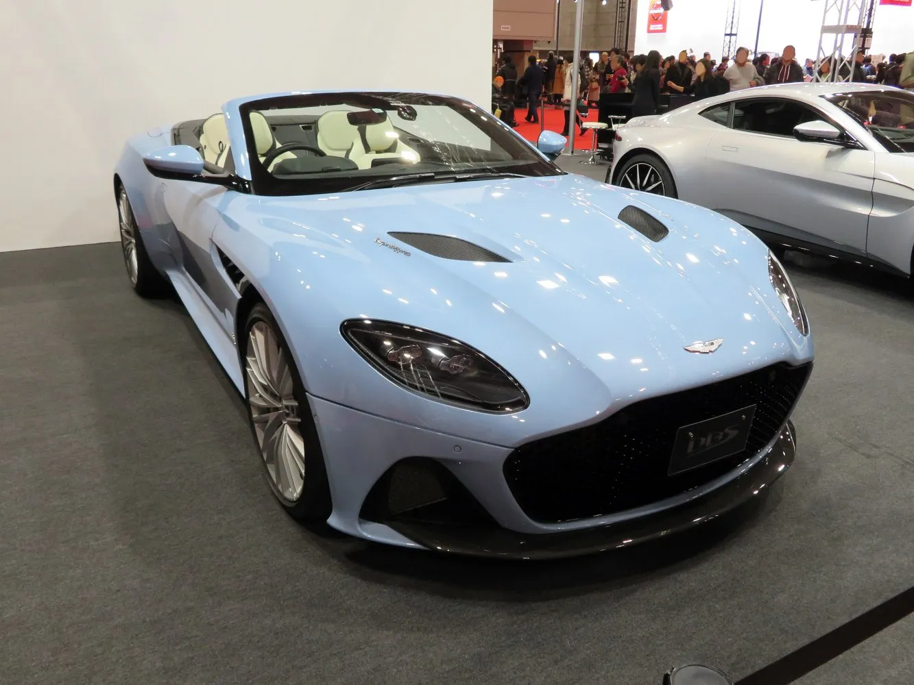 Image for Aston Martin DBS Superleggera Volante