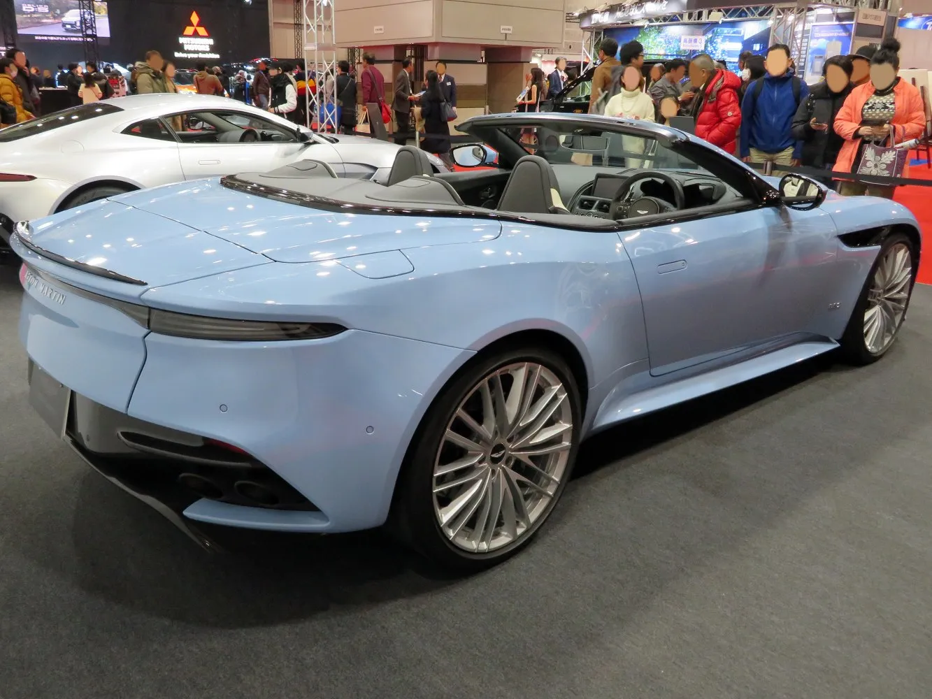 Image for Aston Martin DBS Superleggera Volante