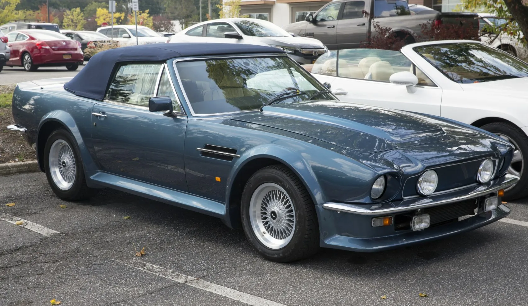Image for Aston Martin V8 Vantage V8 Volante