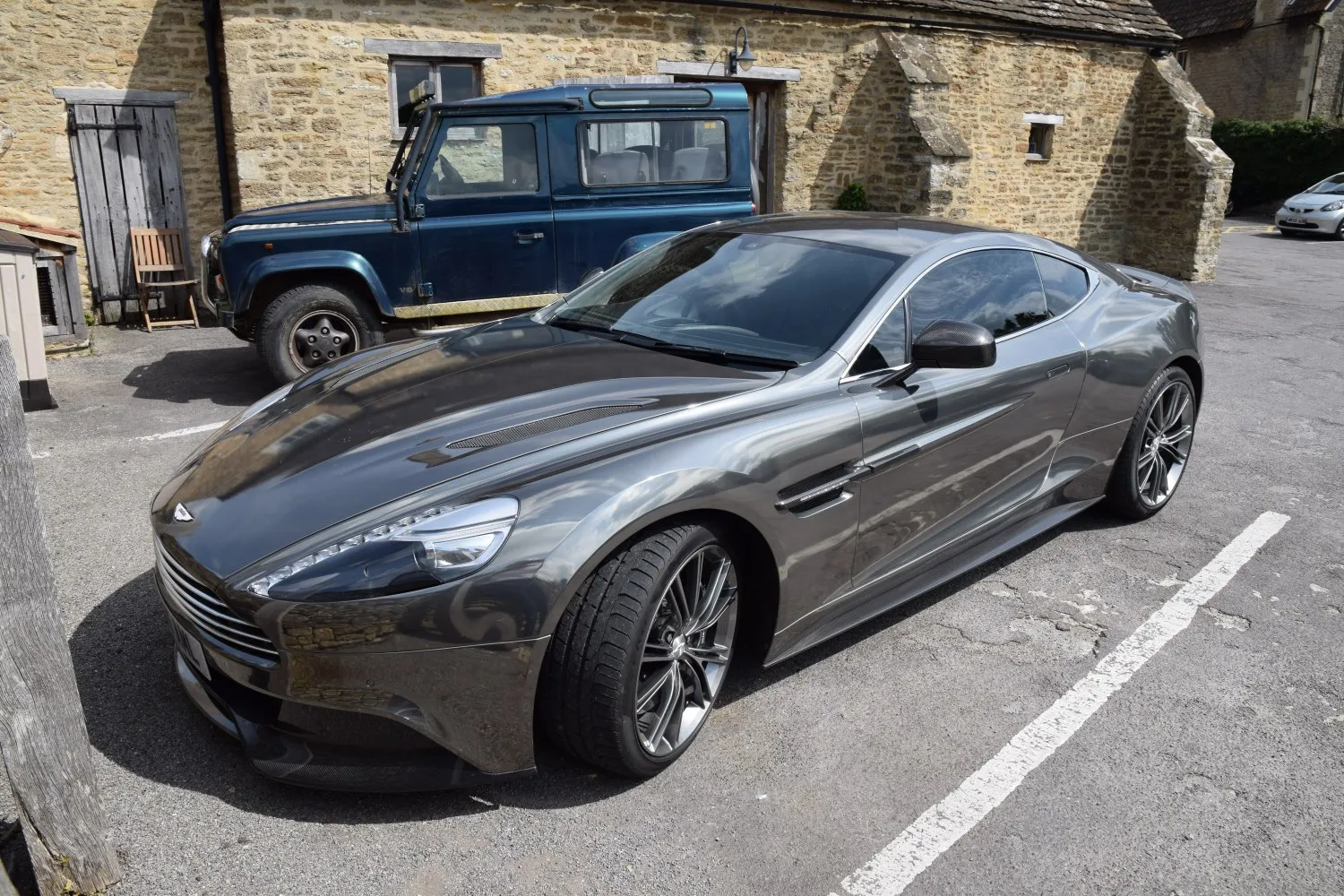 Image for Aston Martin Vanquish II