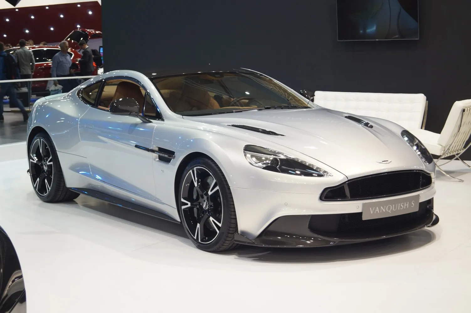 Aston Martin Vanquish S II