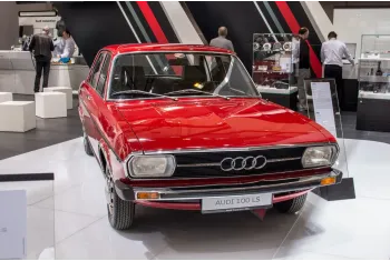 Audi 100 C1, facelift 1973
