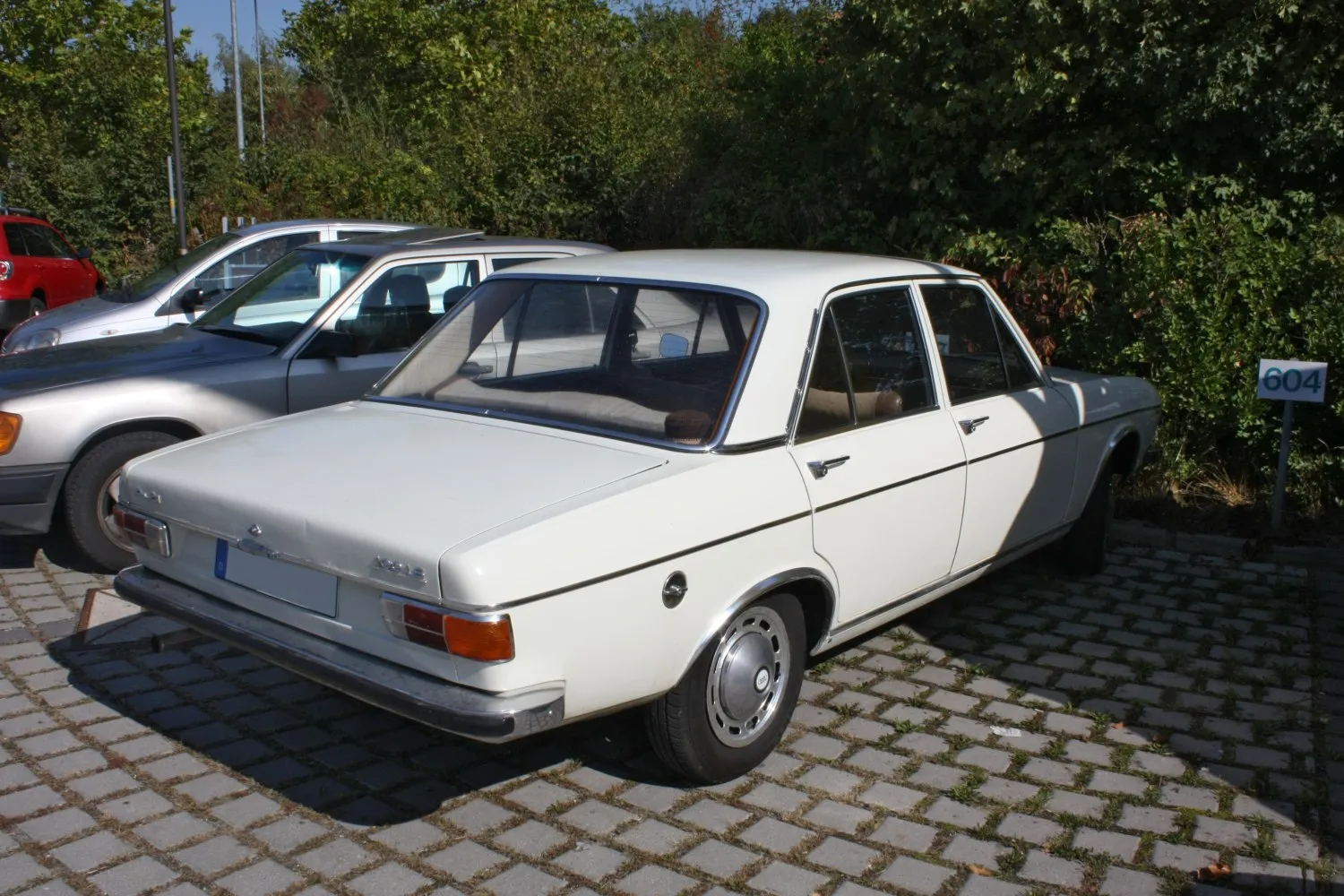 Image for Audi 100 C1