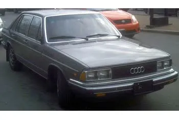 audi 5000 sedan-c2