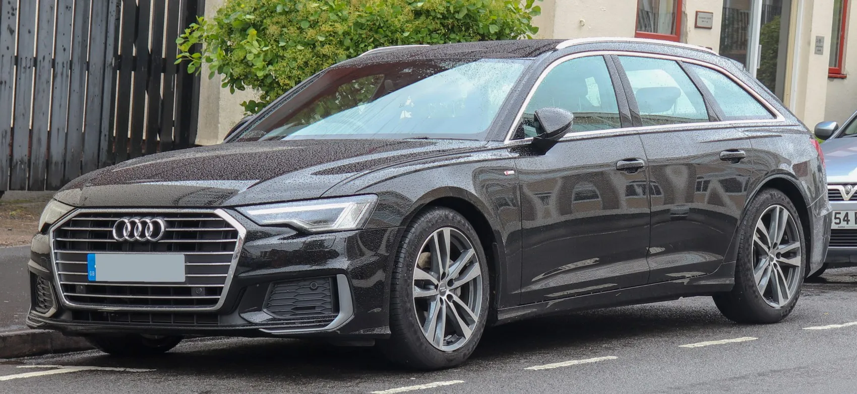 Audi A6 Avant (C8)