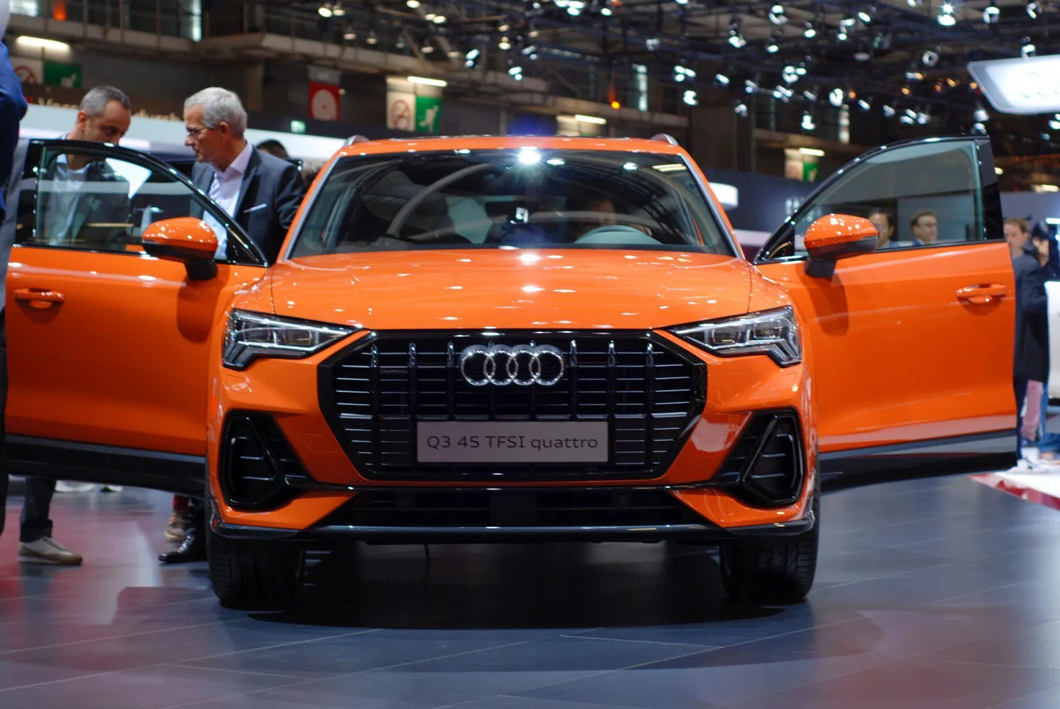 Audi Q3 F3