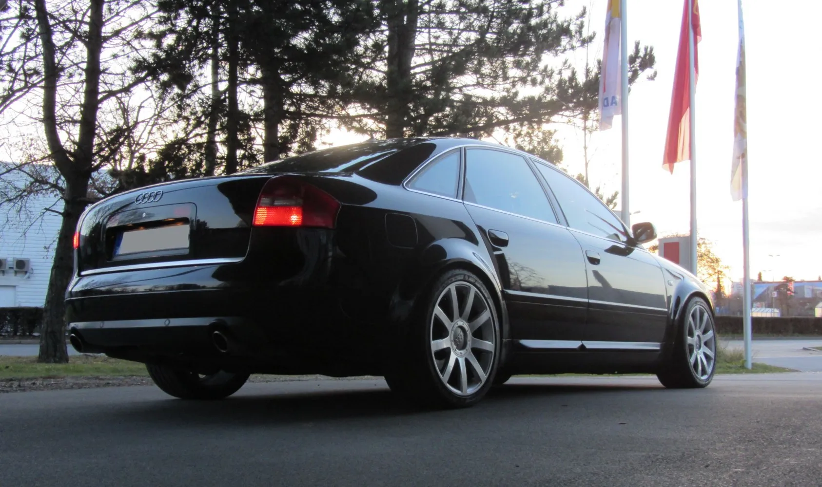 Image for Audi S6 4B,C5