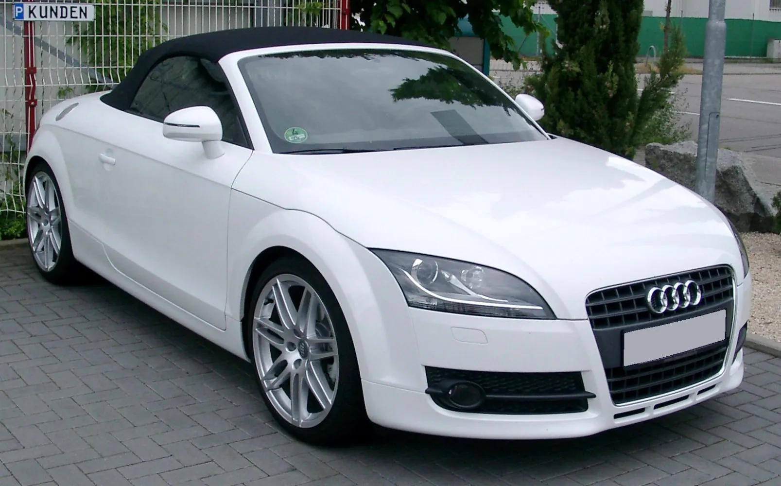 Audi TT Roadster (8J)