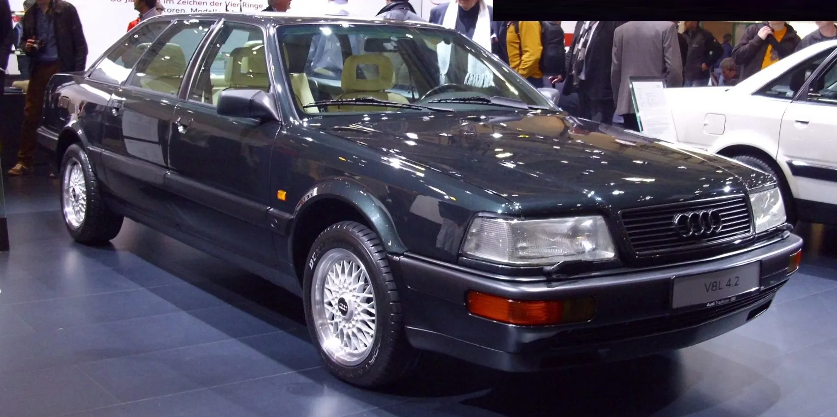 Audi V8 Long (D11)
