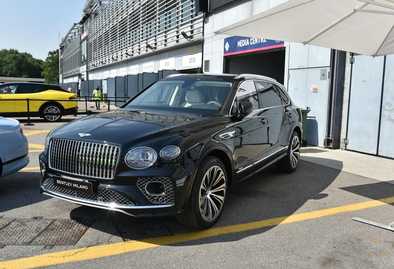 Image for Bentley Bentayga EWB