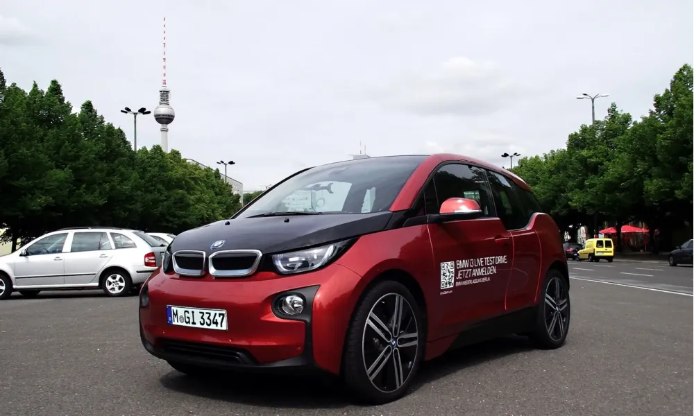 BMW i3 l01