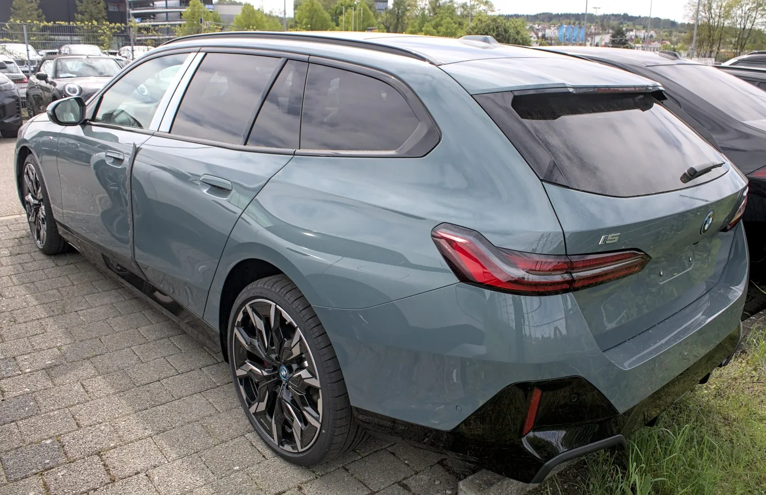 Image for BMW i5 Touring (G61)