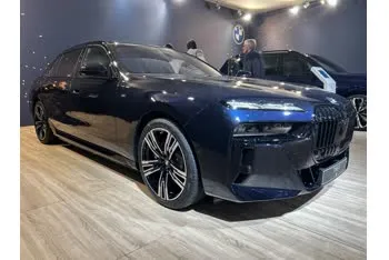 bmw i7 g70
