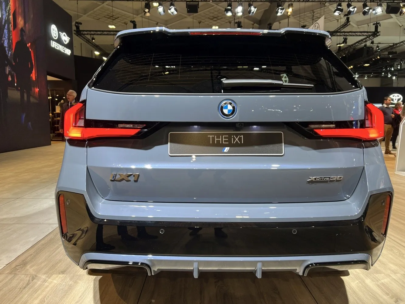 Image for BMW iX1 U11