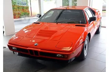 bmw m1 e26