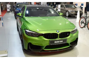 BMW M4 F82