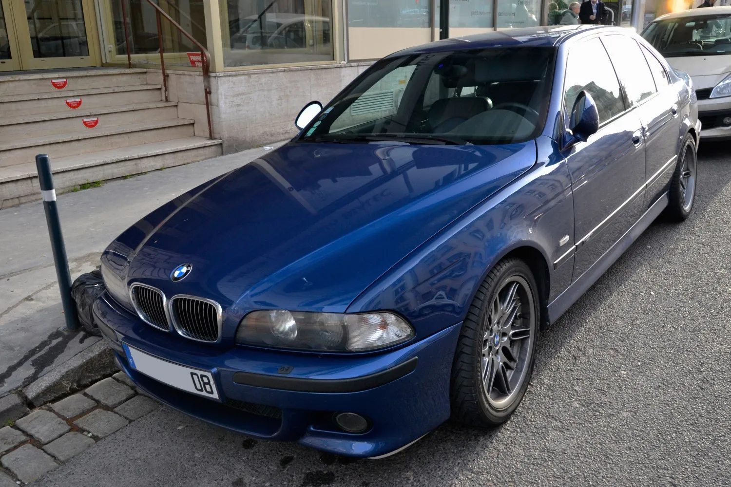 BMW M5 E39