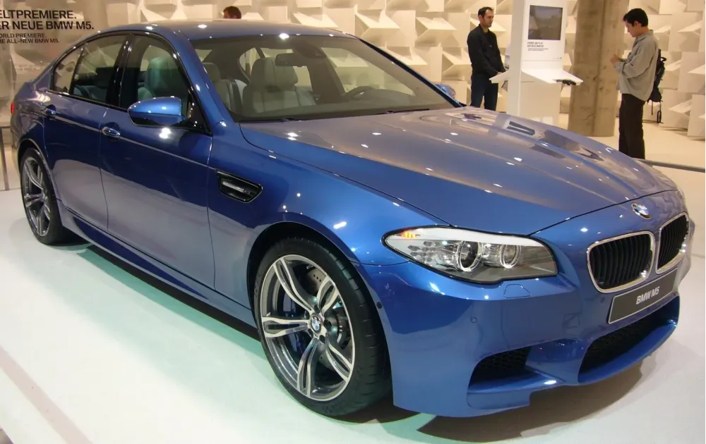 BMW M5 F10M