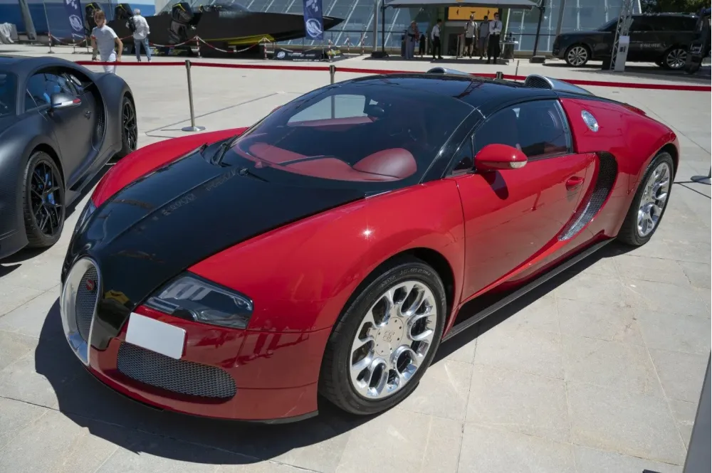 Bugatti Veyron Targa