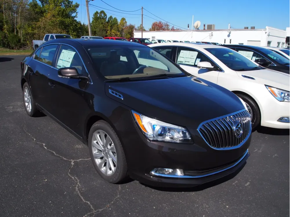 Buick LaCrosse II (facelift 2014)
