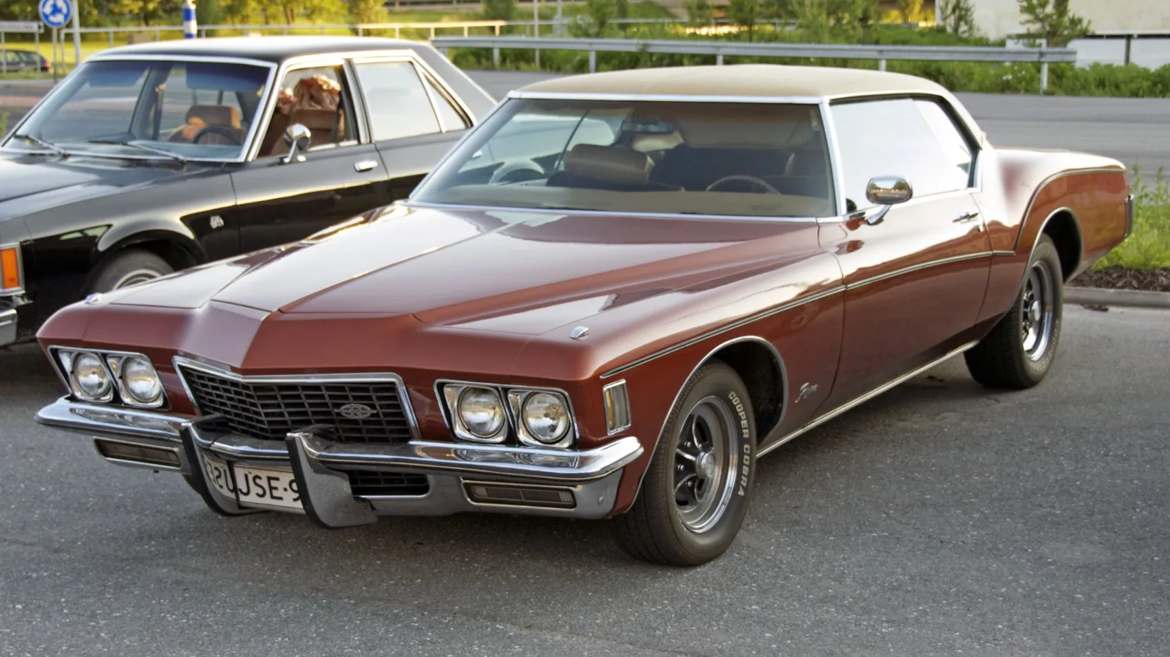 Buick Riviera III