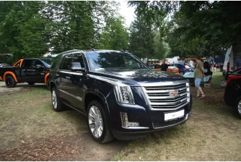 Cadillac Escalade IV