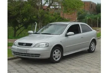 chevrolet astra sedan