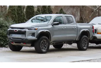 Chevrolet Colorado III Crew Cab Short Box