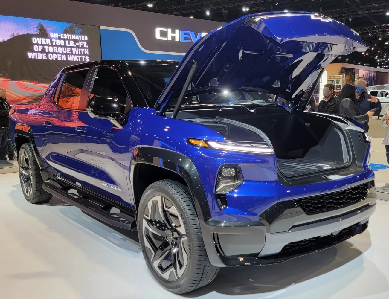 Image for Chevrolet Silverado EV Crew Cab