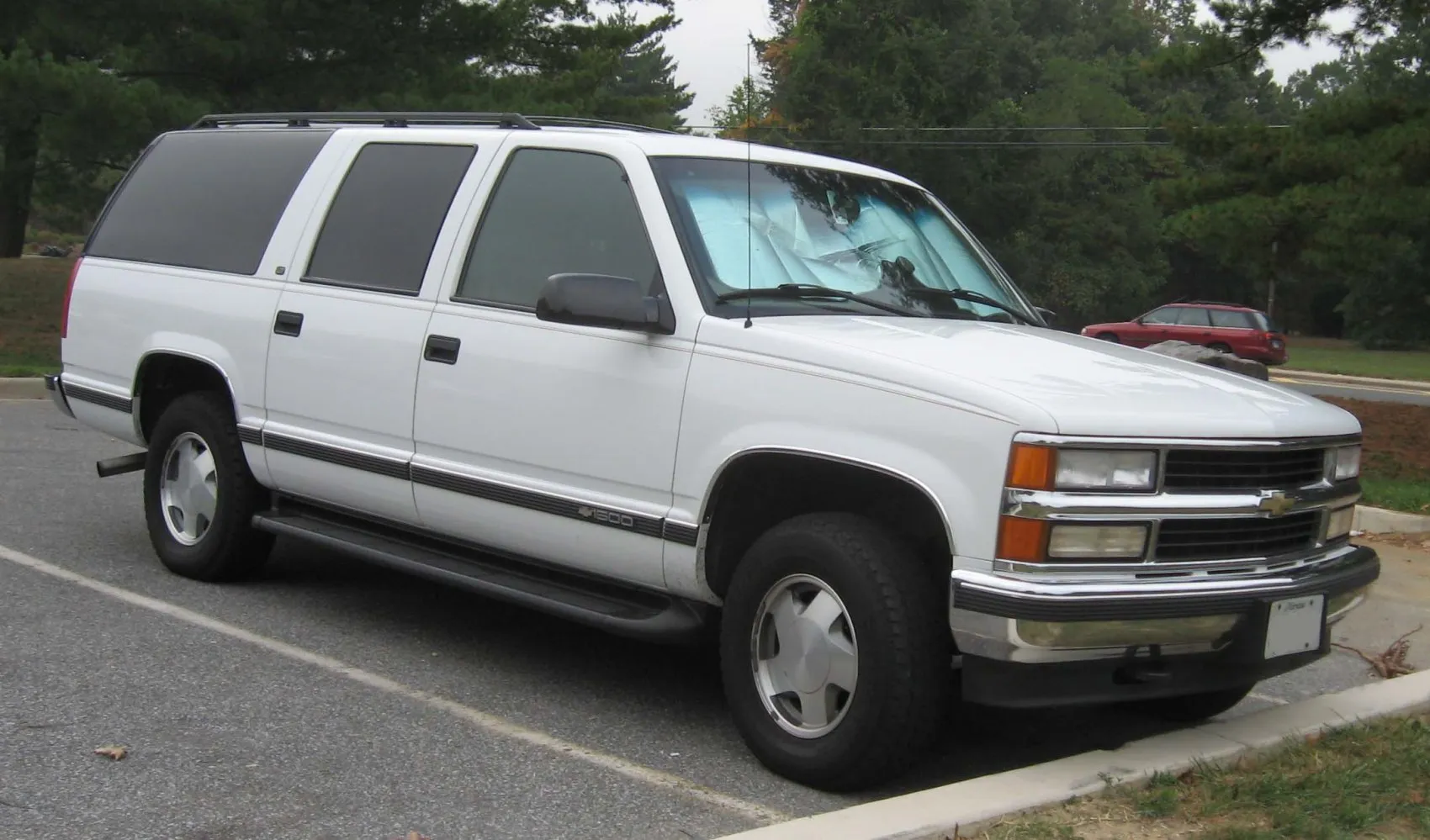 Image for Chevrolet Suburban GMT400