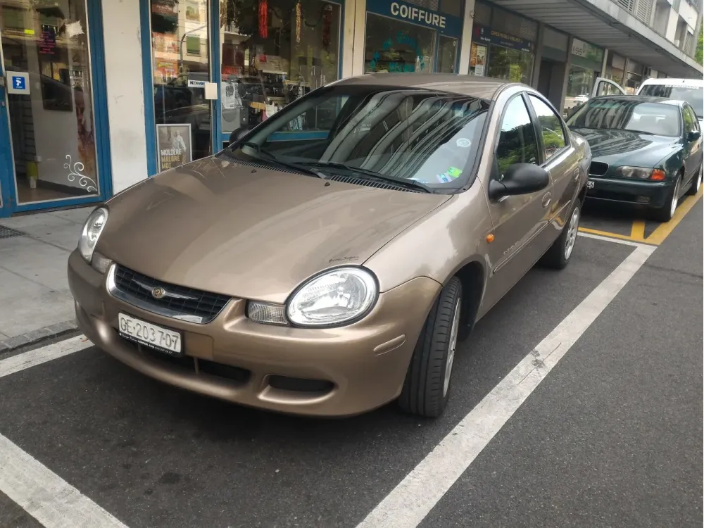Chrysler Neon II