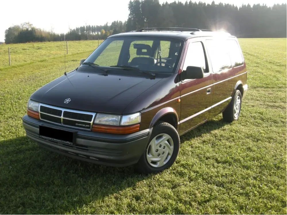 Chrysler Voyager II