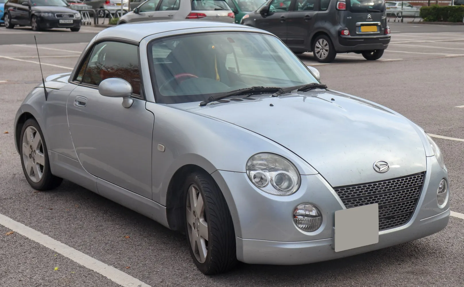 Daihatsu Copen L8