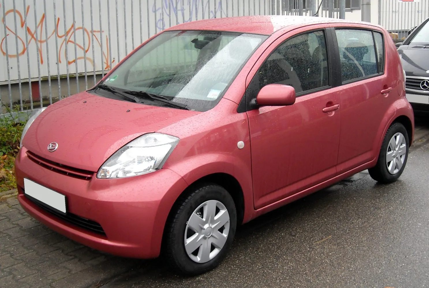 Daihatsu Sirion M2
