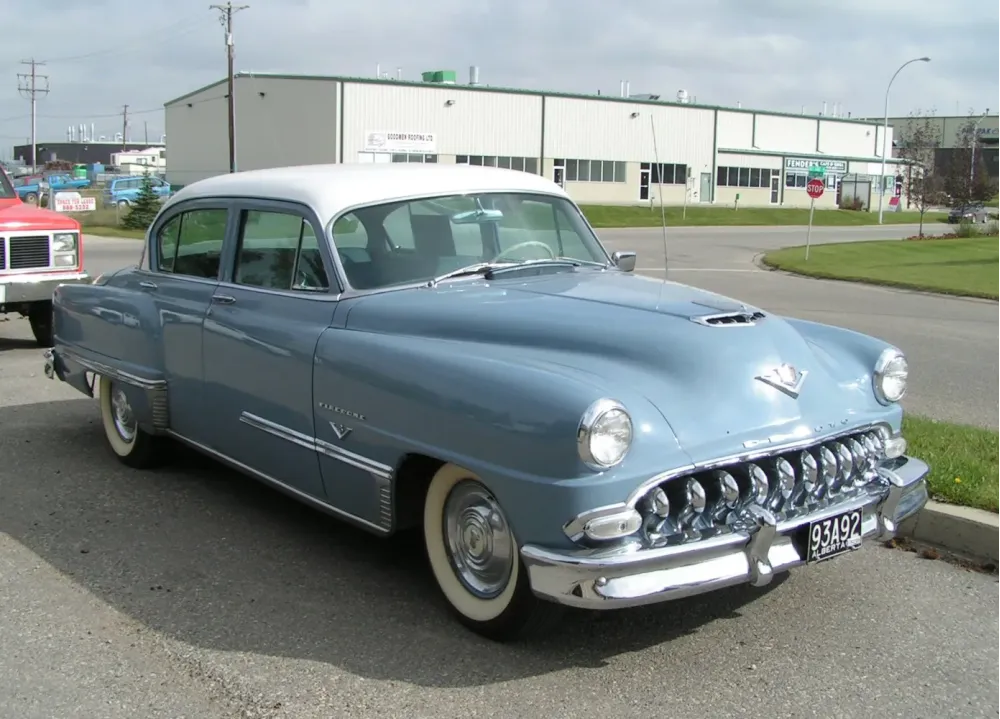 DeSoto Firedome Four-Door Sedan (facelift 1953)