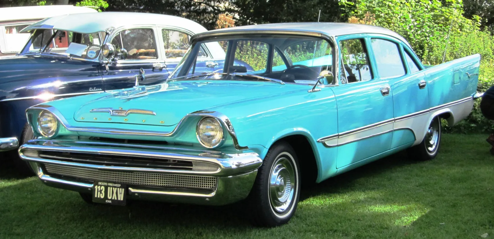 DeSoto Firesweep I 4-Door Sedan
